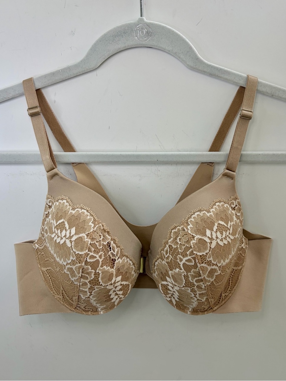 Soma Vanishing Back FC Front Close Lace Trim Neutral Beige Bra 34B